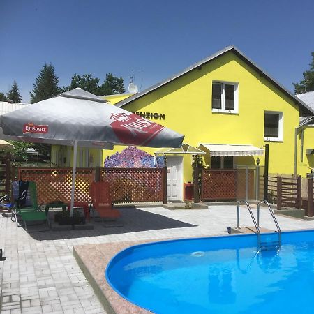 Penzion Krasny Dvur Екстериор снимка